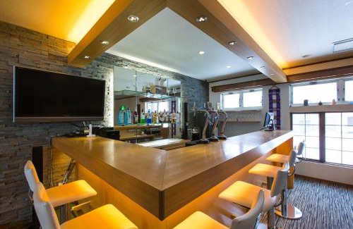 Hirafu Cabin | Ramat Niseko: Guest Rated 9/10 with Family-Friendly Amenities