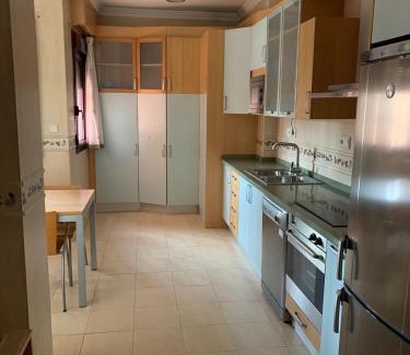 Almeria Centro Apartment | Rambla Centro - Prime Apartment in Almería's Heart