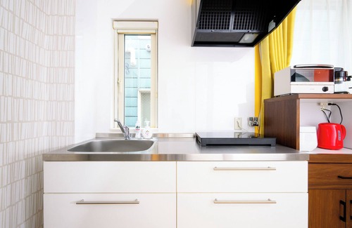 Susukino Apartment | Budget-Friendly Getaway at Rambler with Family Amenities