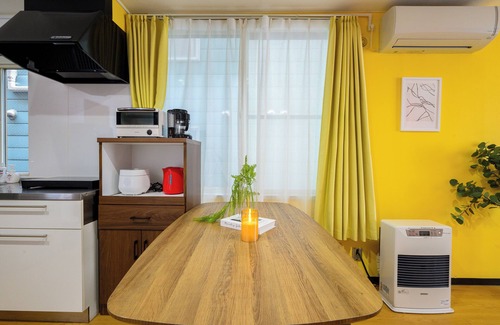 Susukino Apartment | Budget-Friendly Getaway at Rambler with Family Amenities