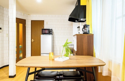 Susukino Apartment | Budget-Friendly Getaway at Rambler with Family Amenities