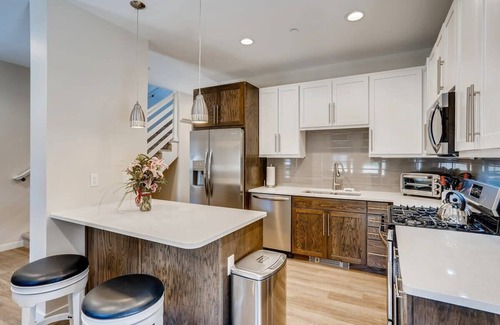 Georgetown House | Rambler's Retreat: Lakefront Escape with Pool & Spa