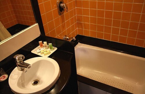 Khar Hotel | Explore Ramee Guestline Hotel Khar - Family-Friendly Stay