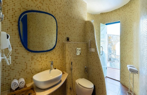 Udaipur Hotel | Elegant Ramee Royal Resort & Spa in Udaipur Awaits You