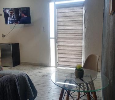 Villahermosa Apartment | Pet-Friendly Ramona Loft with Breakfast for Families