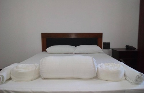 Anuradhapura Hotel | Ramsey Resort: Relaxing Spa Retreat with Family-Friendly Perks