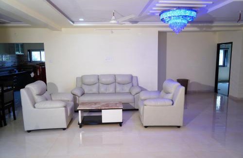 Visakhapatnam Apartment | Child-Friendly Ramya Grand: Guest Rated 9.6/10