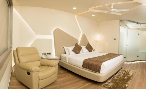 Tiruchirappalli Hotel | Budget-Friendly Stay at Ramyas Hotels with Family Amenities