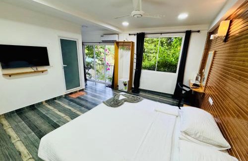 Thoddoo House | Pet-Friendly Ramzu Villa Thoddoo - Rated 9/10 by Guests