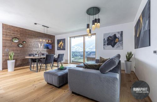 Holdernach Apartment | Discover RANAPART - Scenic Apartment in Zillertal Valley