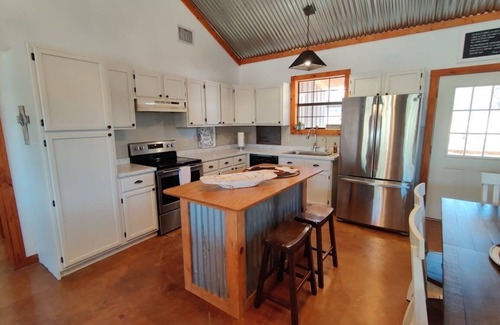 Johnson City House | Cozy Ranch Escape with Firepit Near Wineries