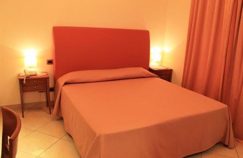 Zona Ospedaliera Hotel | Discover Ranch Palace Hotel: 4-Star Comfort & Relaxation