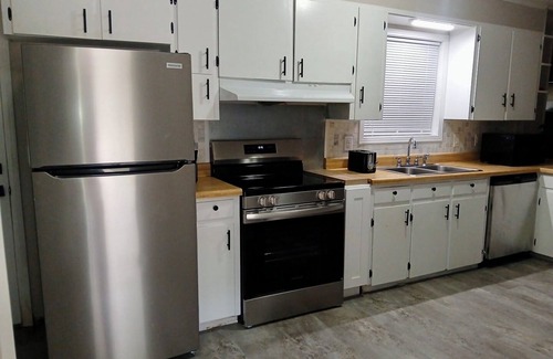 Columbus House | RANCH RETREAT, Beautiful 3-bedroom house in Columbus, MS