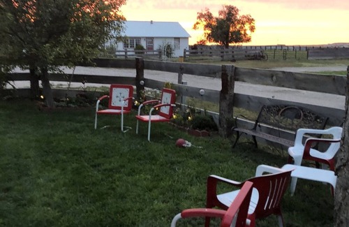Sioux County Cabin | Cozy Ranch Style Cabin with Pool and Family Amenities