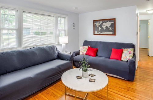 Rochester House | Relaxing Ranch with Hot Tub, Near Airport & Downtown