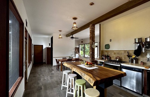 Mazunte Villa | Explore Rancho Contango: Family-Friendly Retreat in Mazunte