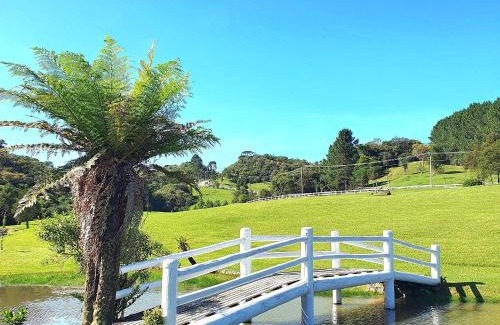 Rancho Queimado House | Discover Rancho Otto Chalet Boutique - A 4-Star Retreat