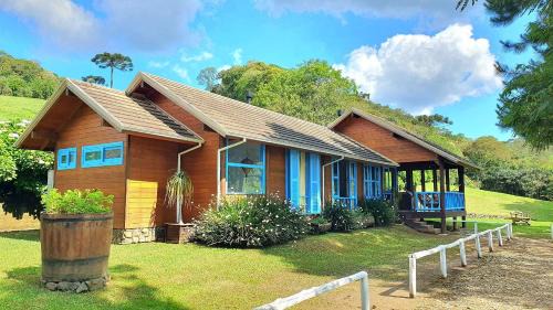 Rancho Queimado House | Discover Rancho Otto Chalet Boutique - A 4-Star Retreat