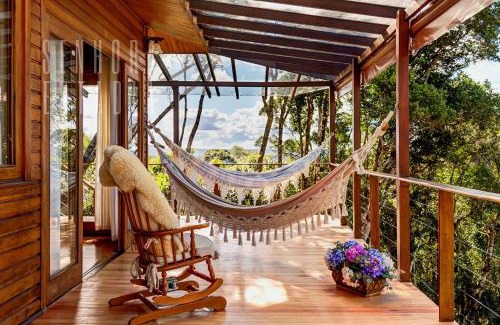 Rancho Queimado House | Cozy Rancho do Canarinho with Scenic Views and Family Fun