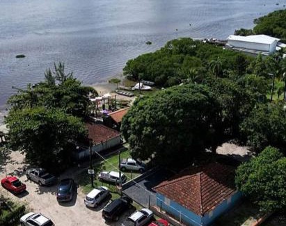 Pedrinhas House | Family-Friendly Retreat at Rancho dos Pescadores