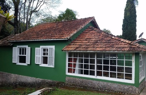 Itatiaia Ski Chalet | Escape to Rancho São Carlos: Cozy House with Pool & Spa