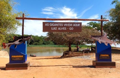 Sao Miguel do Araguaia House | Relax at Rancho Peixe Grande with Pool & Child-Friendly Fun