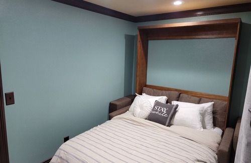 Rancho Cucamonga Bed & Breakfast | Refreshing Pool House with Private Pool and Family Amenities