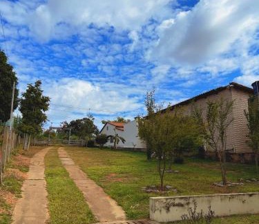 Abadiania House | Discover Rancho Sossego: Family-Friendly Retreat by the Lake