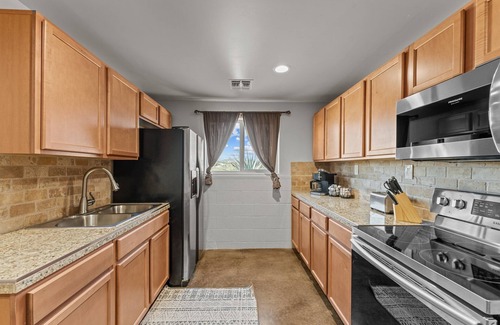 Wickenburg House | Newly Decorated Rancho Vista Dos with Ocean View Kitchen