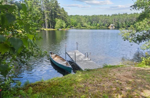Parsonsfield Villa | Cozy Randall Lake Retreat - Family-Friendly Villa Awaits