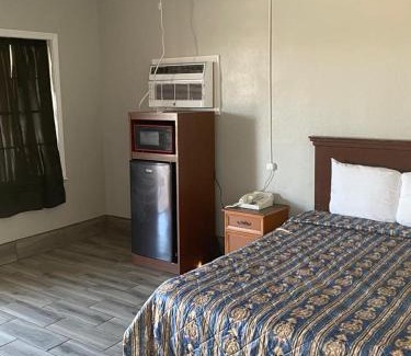 El Reno Hotel | Ranger Motel: A Premier 5-Star Retreat Awaits You