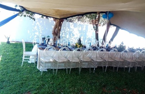 Molepolole Apartment | Discover Ranks Apartments: Family-Friendly Retreat with Dining