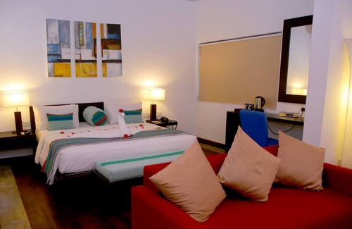 Kahandamodara Resort | Relax at Ranna 212 by Auro Resorts with Pool & Restaurant