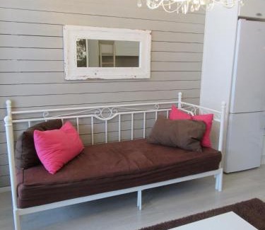 Kalajoki Apartment | Relaxing Oceanfront Retreat at Rantahiekka B3