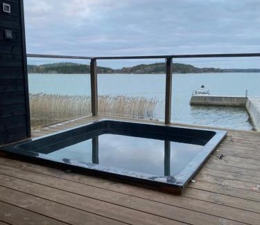 Naantali Villa | Rantahuvila Naantalissa: 4-Star Beachfront Retreat