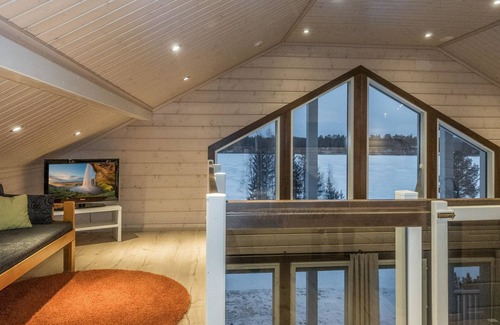 Syote House | Experience Rantatähti: Lake View, Spa & Family-Friendly Fun