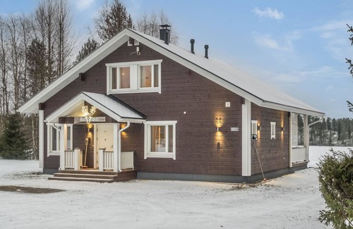 Syote House | Experience Rantatähti: Lake View, Spa & Family-Friendly Fun