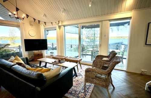 Jamsa Villa | Rantavilla 7 hlo poreallas