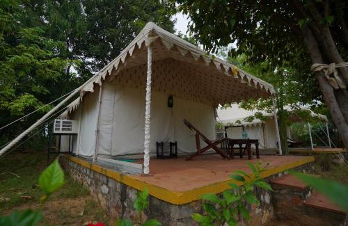 Sawai Madhopur House | Discover Ranthambhore Bagh Dwar Camp: Family-Friendly Retreat