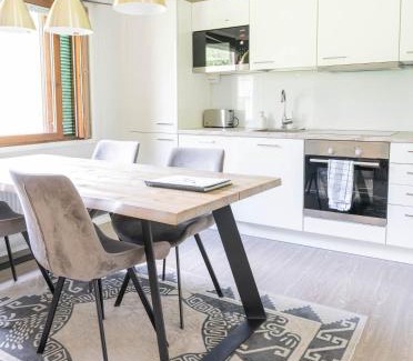 Ranua Cabin | Guest Favorite Haistila: Family-Friendly Retreat with 9.4 Rating