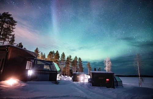 Ranua Villa | Cozy Ranua Resort Arctic Igloos with Ocean Views & Dining