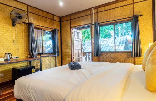 Krabi Resort | Discover Rapala Rock Wood Resort with Oceanfront Amenities