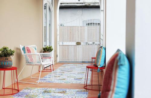 San Giuseppe Vesuviano Bed & Breakfast | Discover Comfort at Raphaëlle Relais: Family-Friendly Stay