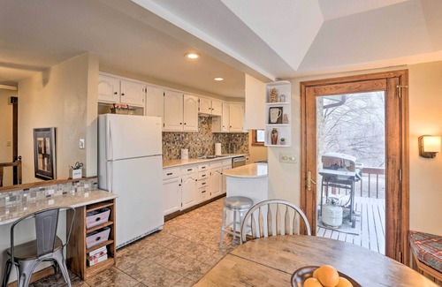 Rapid City House | Inviting Rapid City Vacation Home with Deck and Great Amenities