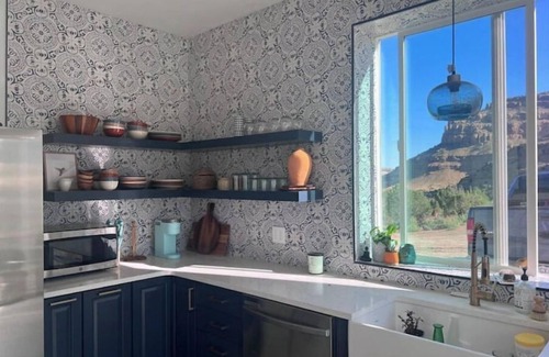 Palisade House | Experience Family-Friendly Comfort at Rapid Creek Retreat