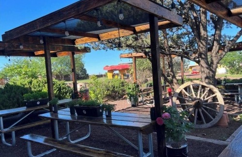 Valle RV Rental | Discover Raptor Ranch: Family-Friendly Getaway with Spa