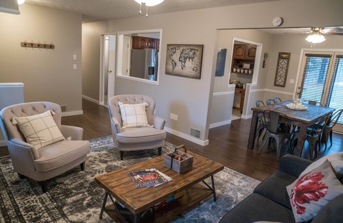 Dry Ridge House | Exceptional 4 Bedroom Retreat Near Ark Encounter