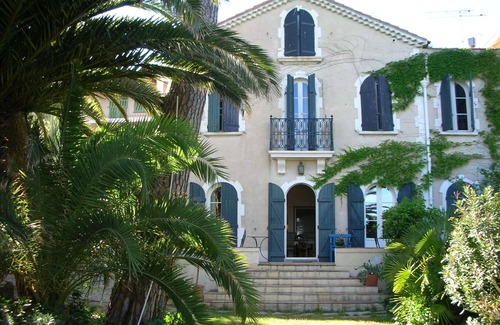 Le Mourillon House | Secluded Waterfront Retreat with Ocean Views & Spa Amenities