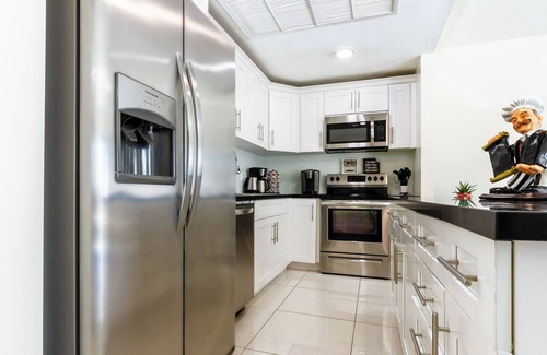 Princeton House | Rare find! Modern & Hurricane Proof by MIA FL Keys