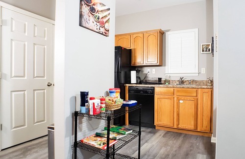 Uptown House | Exceptional Downtown Memphis Home with King Bed & WiFi